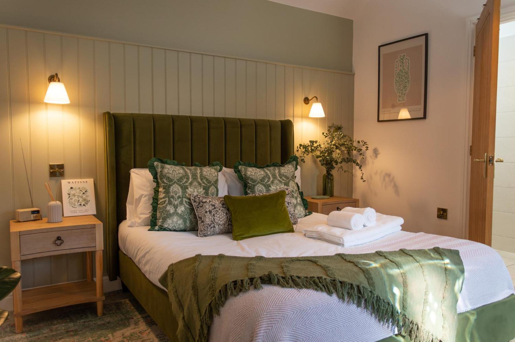 The Peacock Inn Chelsworth Екстер'єр фото