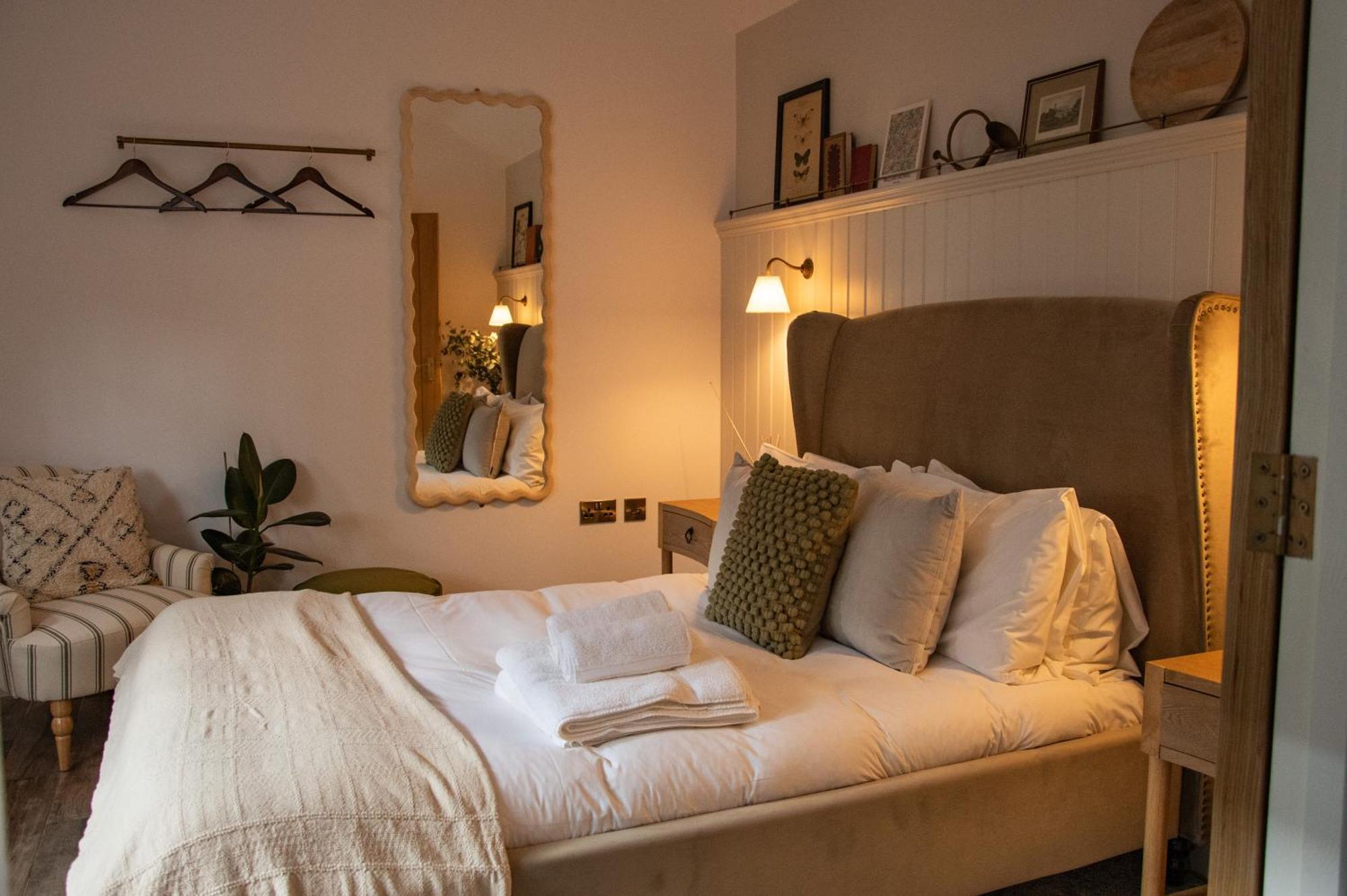 The Peacock Inn Chelsworth Екстер'єр фото